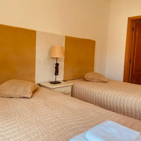 D'el Rey Pool & Golf House アパート *