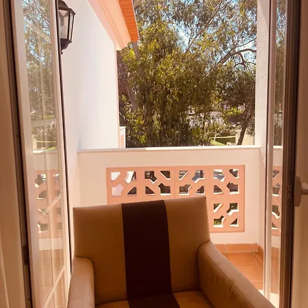 D'el Rey Pool & Golf House アパート *