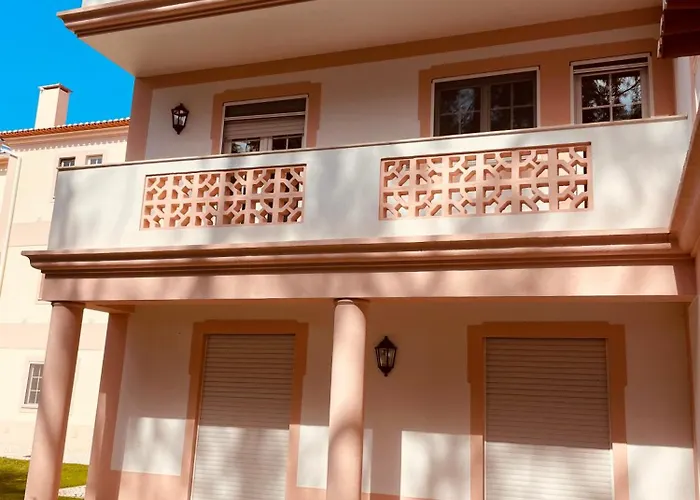 Lägenhet D'el Rey Pool & Golf House